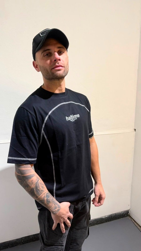 Producto - Remera mangas cortas Halftime negra - 1