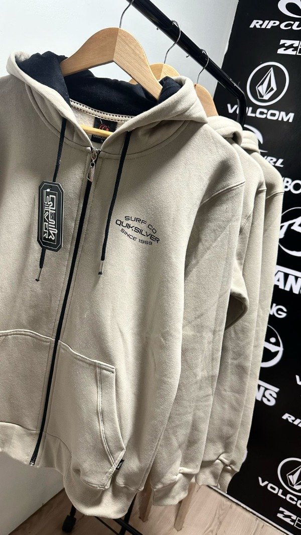Producto - Campera frisa beige