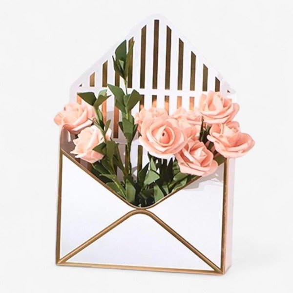 Producto - CAJITA TIPO SOBRE PARA FLORES O REGALOS