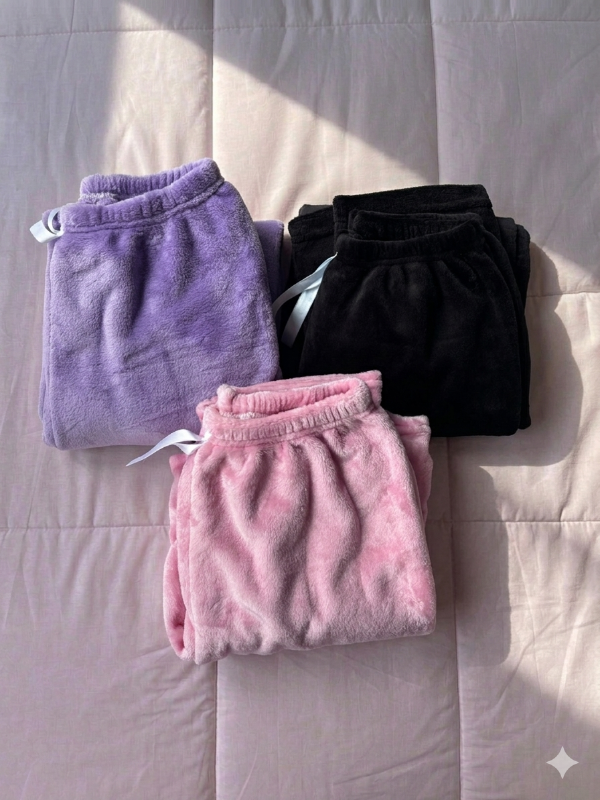 Producto - Polar soft LISO (negro puede venir con cinta blanca celeste o rosa sin elección)