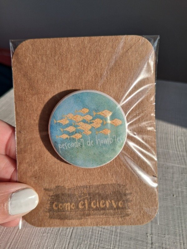 Producto - Pin - Pescador
