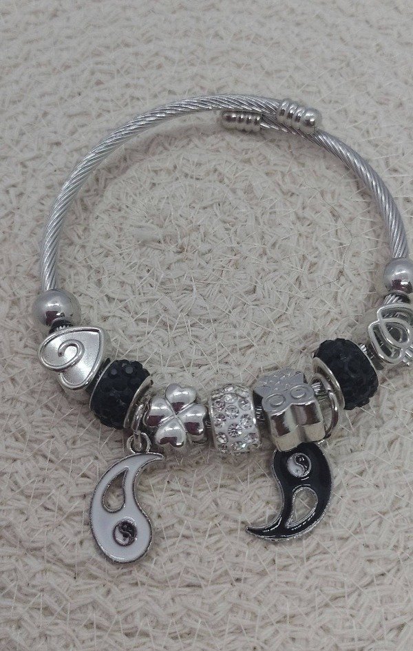 Producto - Pandora con el YIN YANG