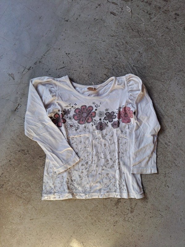Producto - Remera GMS. Talle 6 años