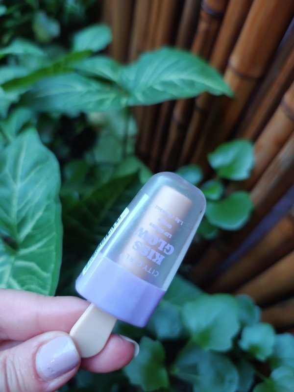 Producto - Lip gloss - Kiss glow-