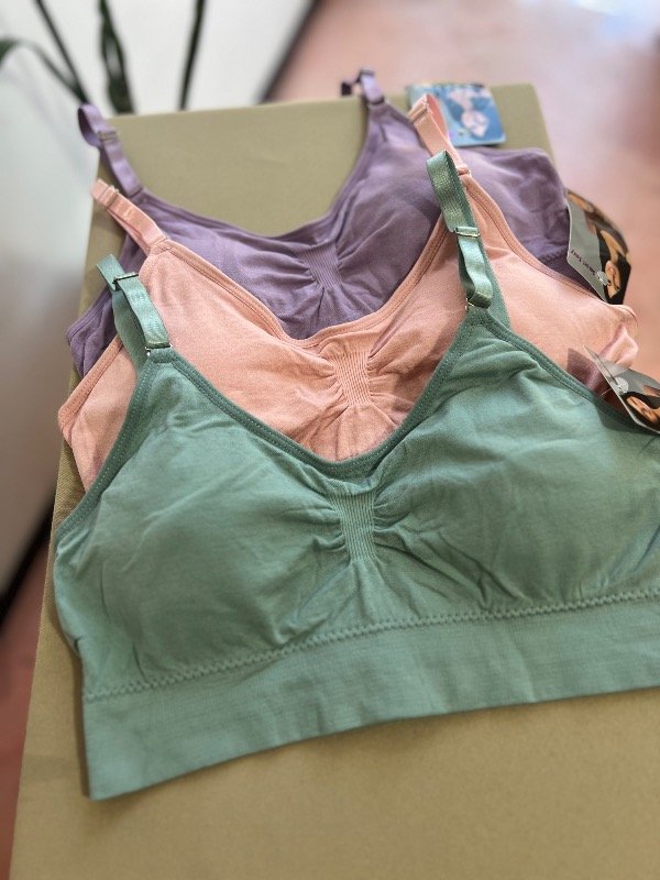 Producto - Top con taza desmontable talle M/L (90/95)