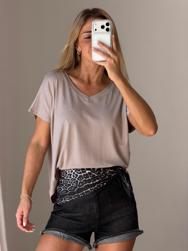 Producto - REMERA CREPPE V