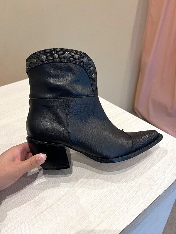 Producto - Botas DALIAH Cuero