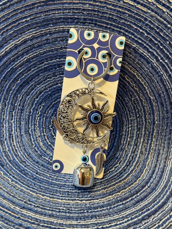 Producto - Llavero luna y sol  (Efectivo: 3.120)