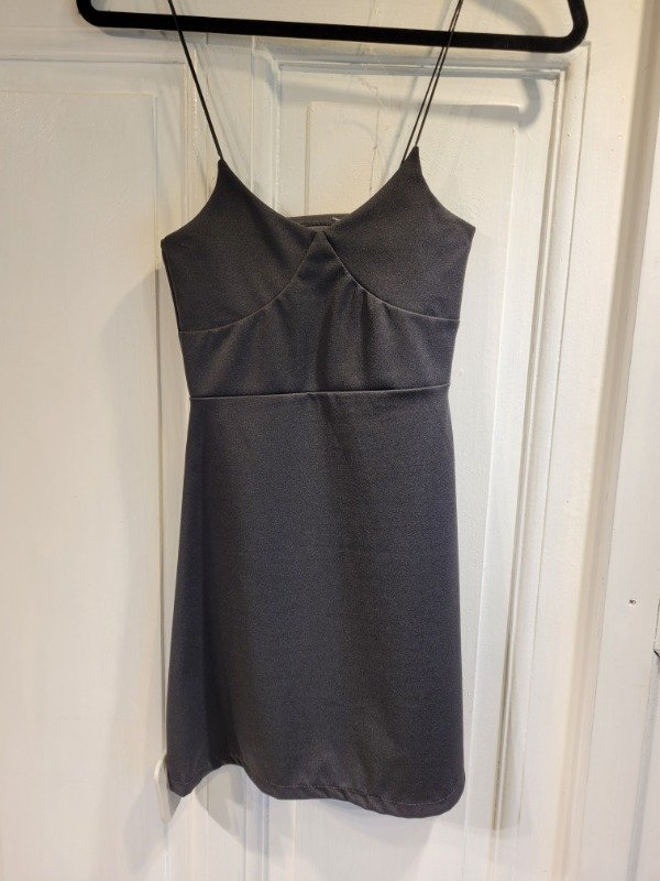 Producto - Vestido SO CIPPO negro línea A Nuevo C/etiq Talle 12 años EN SALE - PRECIO: 20X