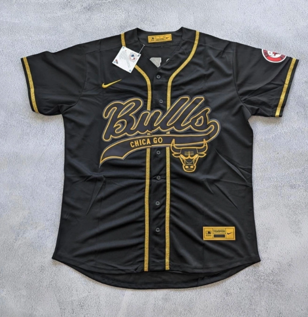 Producto - Chaqueta Bulls Black