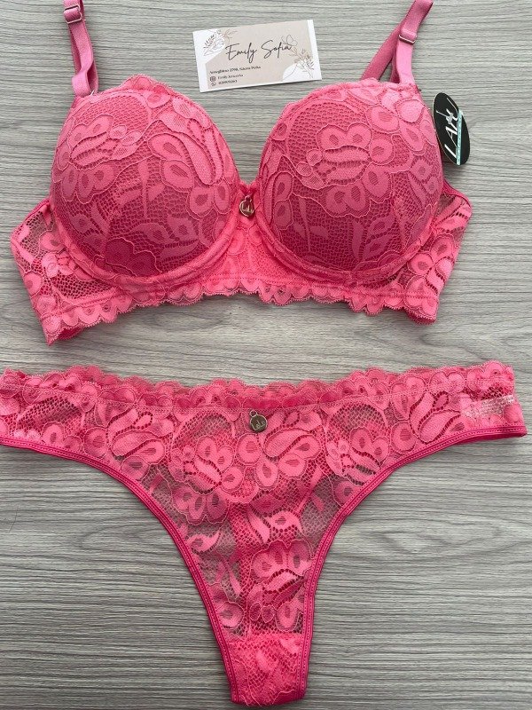 Producto - Conjunto Ariana Taza Soft con arco de encaje