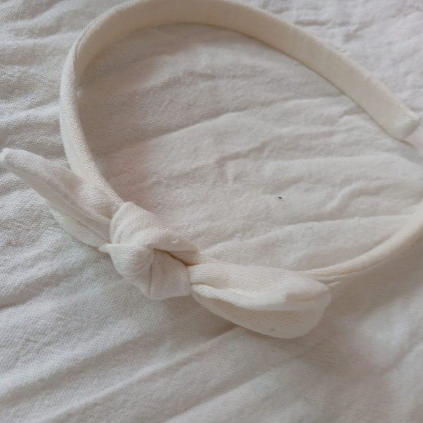 Producto - Vincha con moño natural