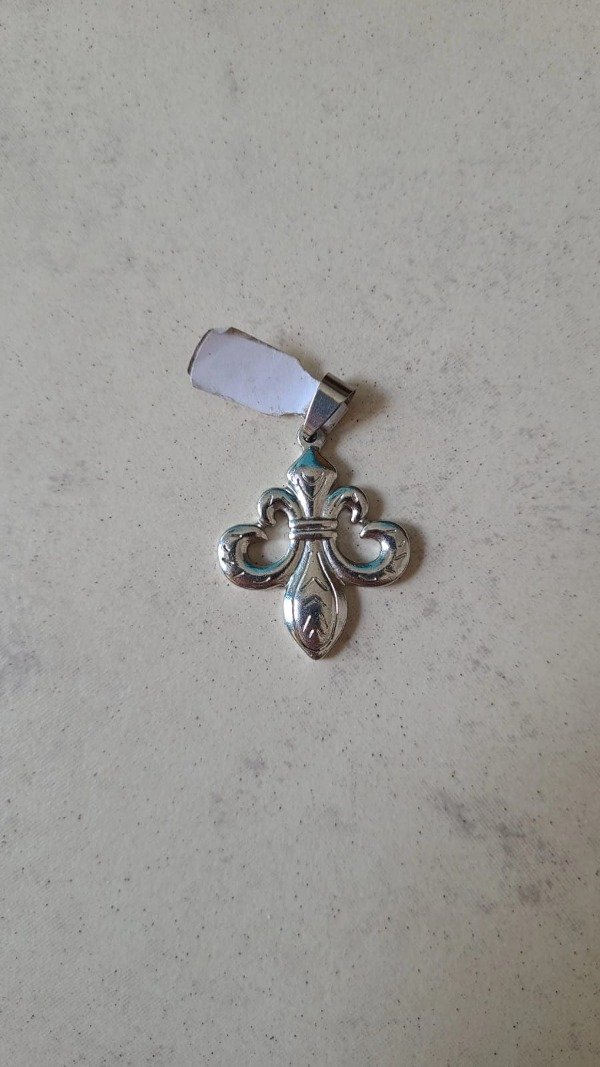 Producto - Dije Flor de Lis