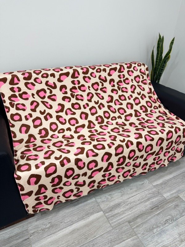 Producto - Manta polar soft - Print fondo beige con rosa