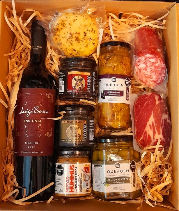 Producto - Vino Luigi Bosca Malbec Box De Regalo Picada Premium