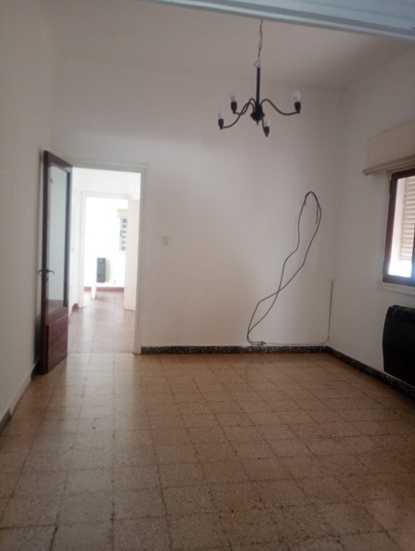 Producto - CASA EN ALQUILER SOBRE CALLE NECOCHEA 136 - 3