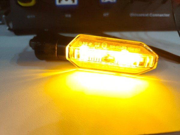 Producto - JUEGO DE GUIÑOS LED SECUENCIALES - 3