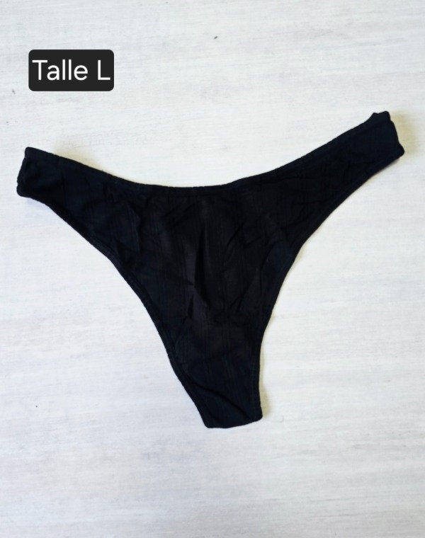 Producto - Panty thong Victoria's secrets talle L negra modal