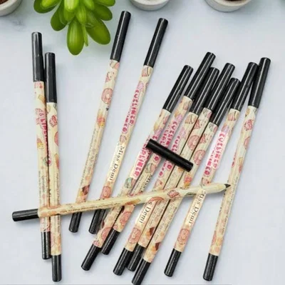 Producto - Delineador de ojos en lápiz negro Miss Demi