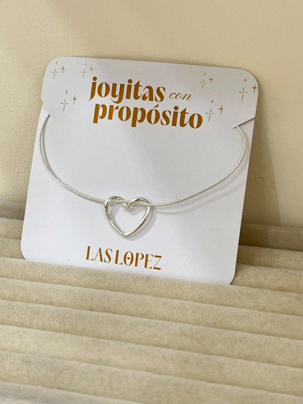 Producto - COLLAR CON CORAZON AMBER