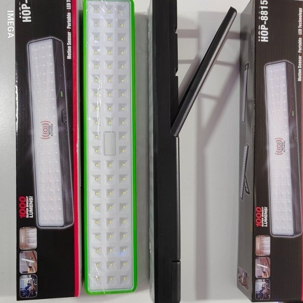 Producto - Luz de Emergencia de1000 Lúmenes con Sensor de Movimiento 8815 (MG236).