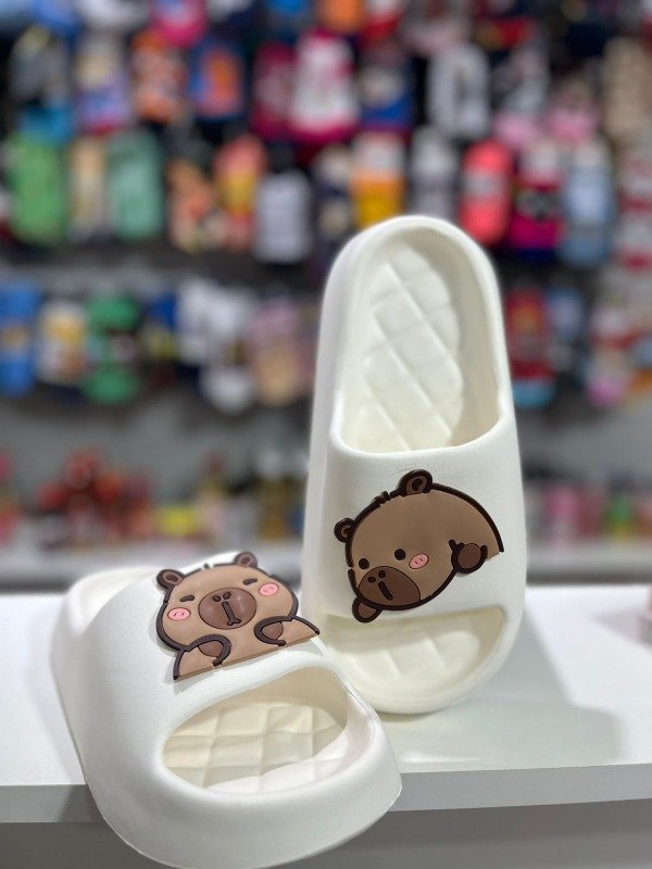 Producto - Gomones en color blanco de capibara
