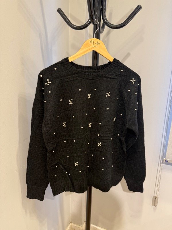 Producto - SWEATER ALFONSINA NEGRO STRASS