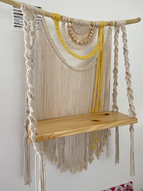 Producto - Tapiz con estante