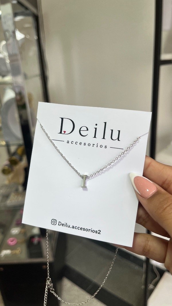 Producto - Collar inicial I plateado - 1