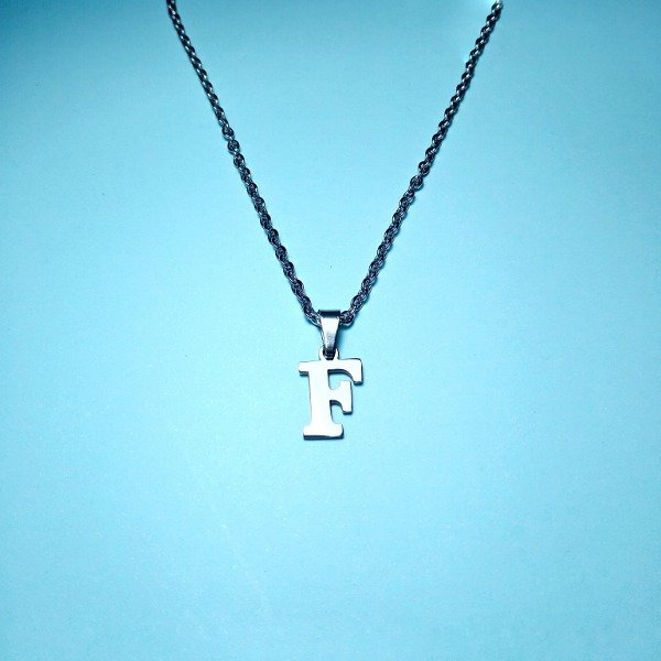 Producto - Conjunto - Letra F