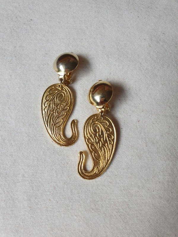 Producto - Clips Búlgaros Dorados