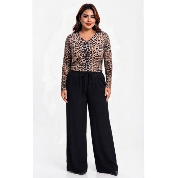 Producto - Pantalon crepe recto + Remera Modal Soft. Talle 46/48(5)