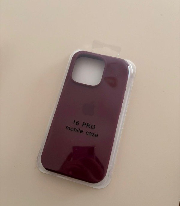 Producto - Silicone Case Bordo Oscuro