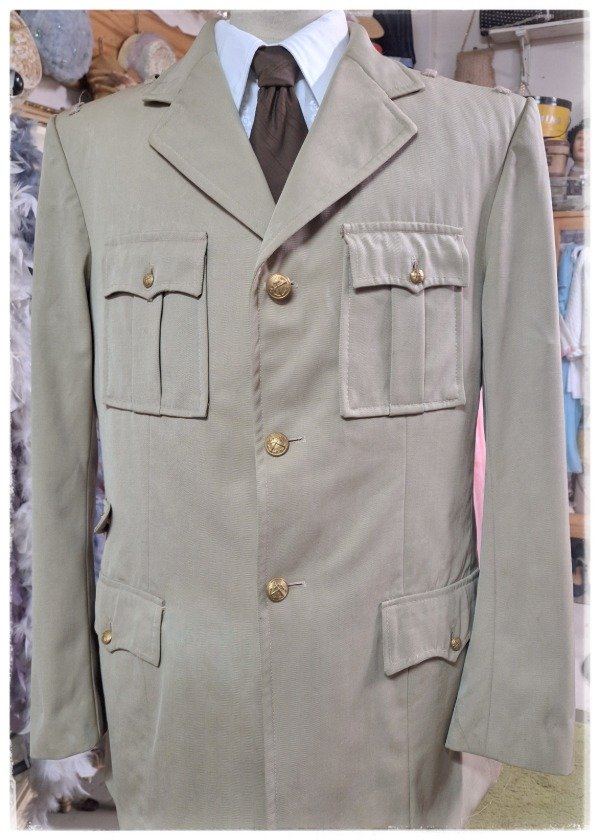 Producto - chaqueta de uniforme naval de servicio (no de gala).