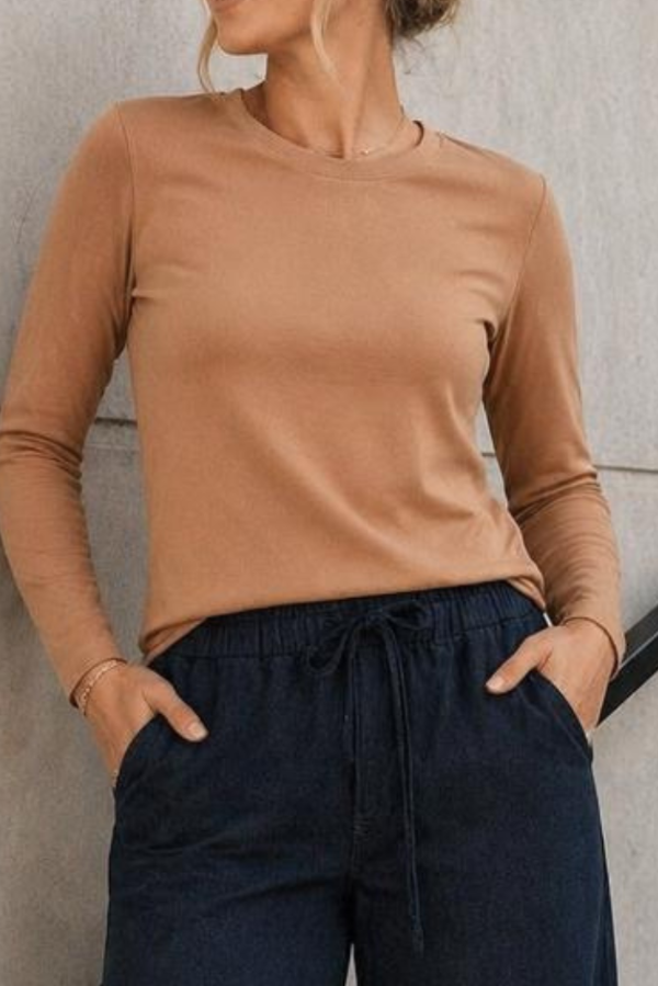 Producto - REMERA MALE CAMEL