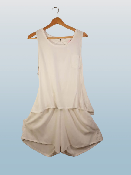 Producto - Conjunto Ema de blusa y short blanco