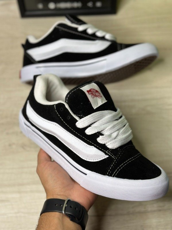 Producto - Vans Knu Skool Clásicas