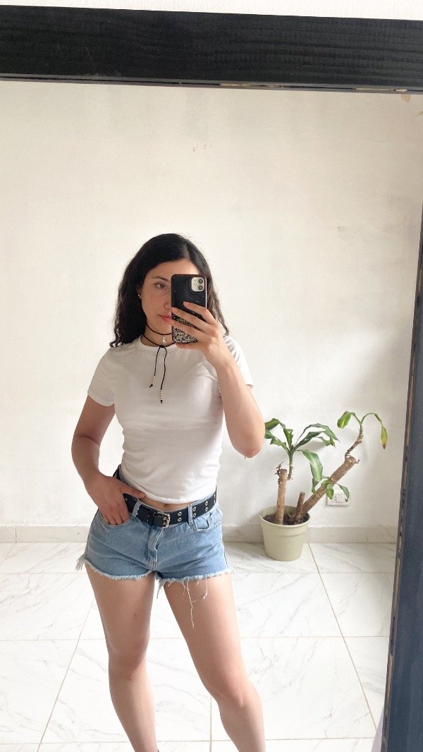 Producto - Remera básica U