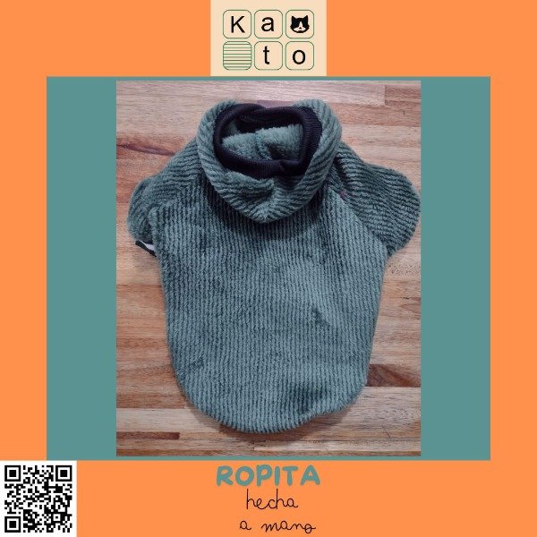 Producto - Polar  corderoy con capucha