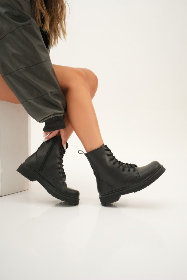 Producto - Borcego Nova cuero vacuno