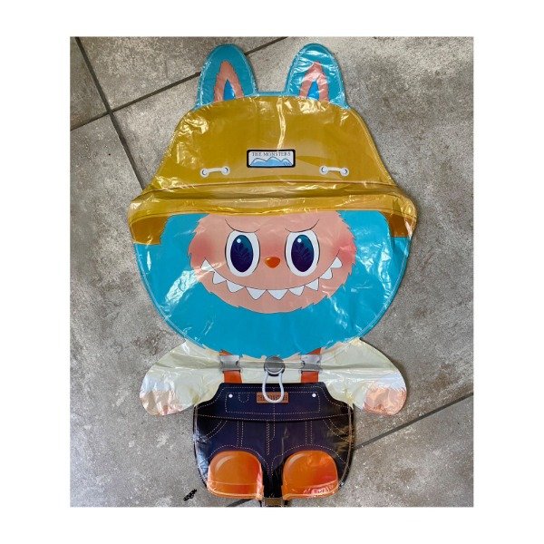 Producto - GLOBO LABUBU CON SOMBRERO CELESTE 65CM