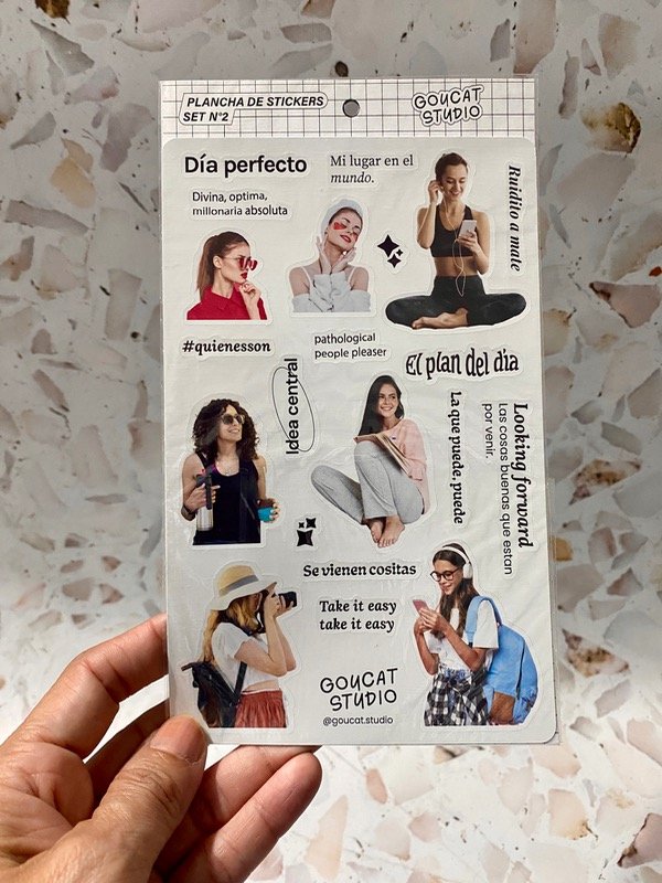 Producto - Sticker Plancha Mujeres N2 Goucat Studio