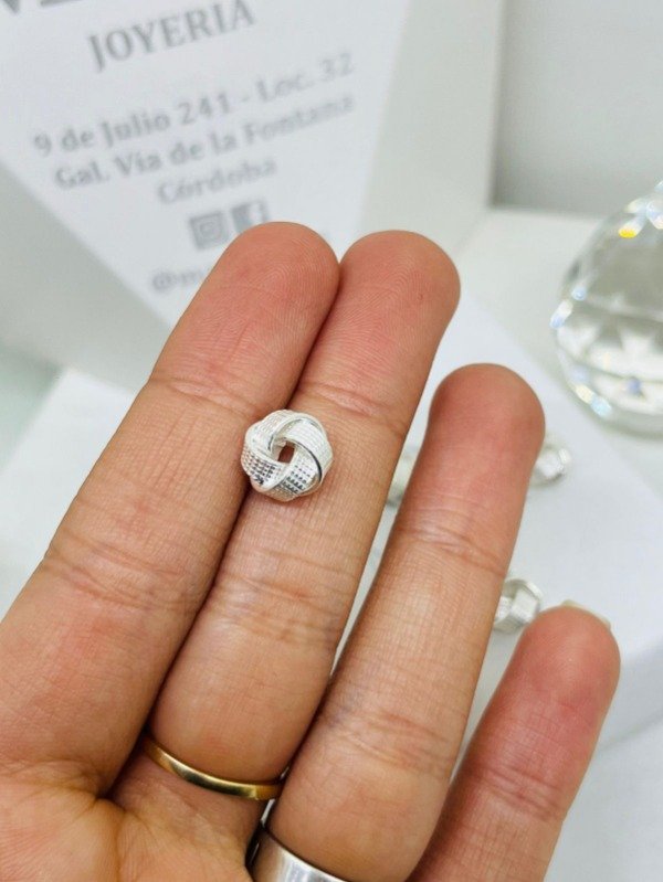 Producto - DIJE NUDO PASANTE PLATA 925