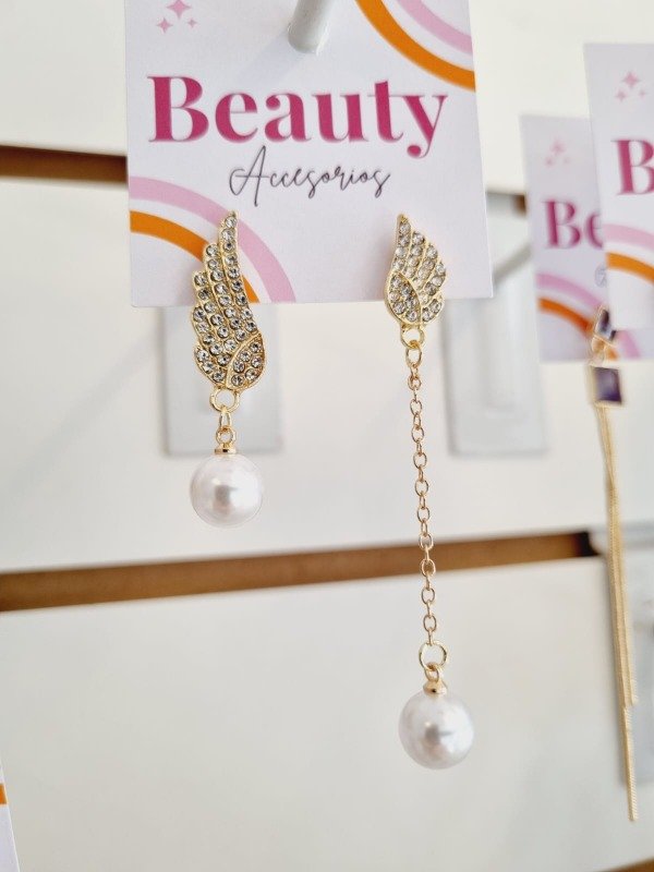 Producto - Aros Alas y Perlitas