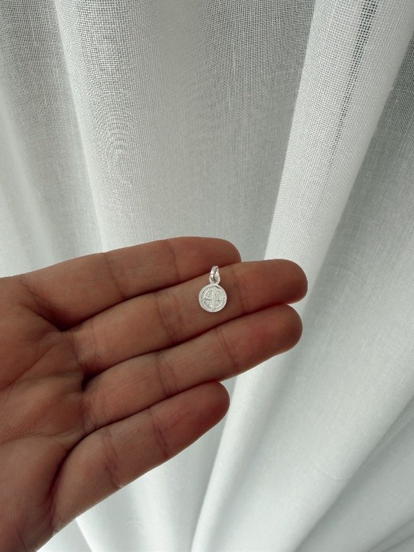 Producto - DIJE SAN BENITO 8mm