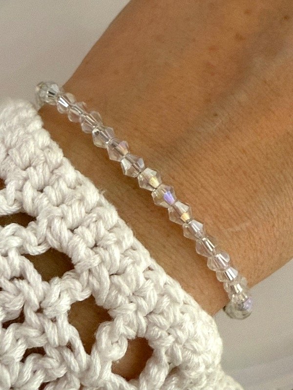 Producto - P679 Pulsera acero quirúrgico y cristales checos cristal 18 cm