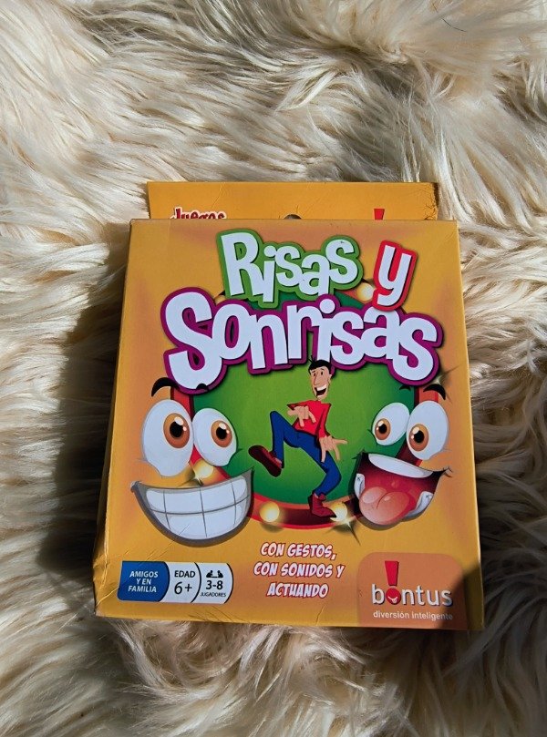 Producto - Risas y sonrisas juego de mesa