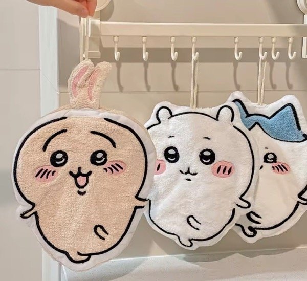 Producto - Toalla de mano CHIIKAWA Y SANRIO - 0
