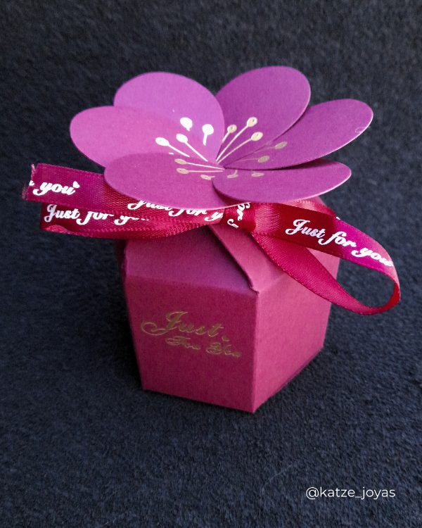 Producto - Caja "Flor de la pasión"