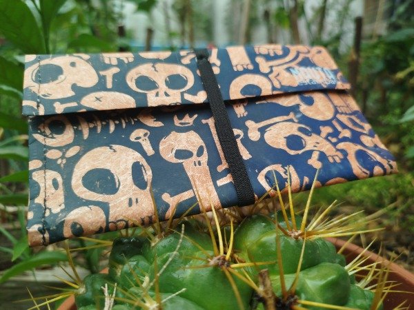 Producto - Tabaquera "Calaveras"